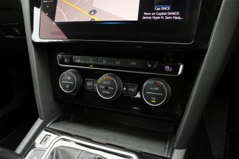 Volkswagen Arteon 2.0 TSI R-Line Fastback DSG 4Motion Euro 6 (s/s) 5dr