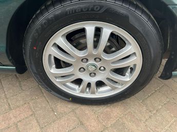 Jaguar S-Type 4.2 V8 SE 4dr Auto