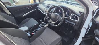 Suzuki Sx4 S-cross 1.6 DDiS SZ4 5dr