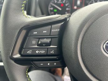 Subaru Forester 2.0i e-Boxer Field 5dr Lineartronic