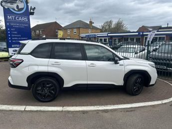 Subaru Forester 2.0i e-Boxer Field 5dr Lineartronic