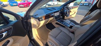 Porsche Macan 5dr PDK