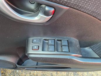 Honda Jazz 1.4 i-VTEC ES Plus 5dr CVT