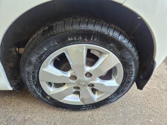 Toyota Aygo 1.0 VVT-i Go MultiMode Euro 5 5dr (AC)