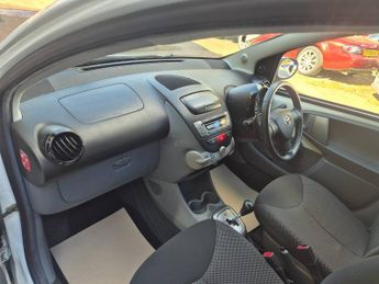 Toyota Aygo 1.0 VVT-i Go MultiMode Euro 5 5dr (AC)