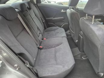 Honda Civic 1.8 i-VTEC ES 5dr Auto