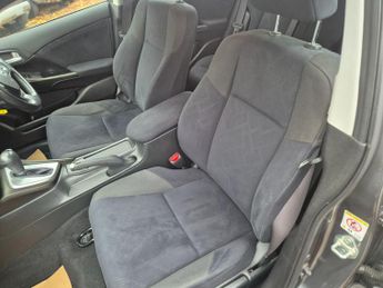 Honda Civic 1.8 i-VTEC ES 5dr Auto
