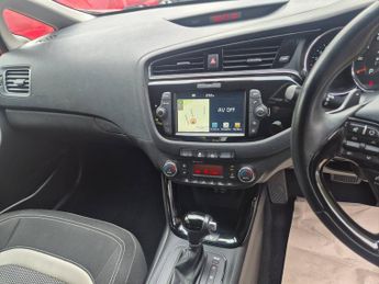 Kia Ceed 1.6 CRDi ISG 3 5dr DCT