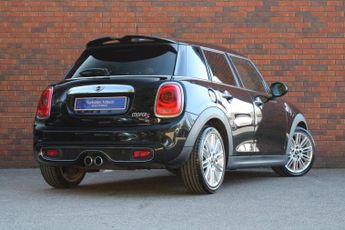 Mini Hatchback 2.0 Cooper S Auto Euro 6 (s/s) 5dr