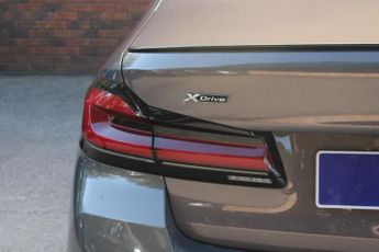 BMW 5 Series 3.0 530d MHT M Sport Steptronic xDrive Euro 6 (s/s) 4dr