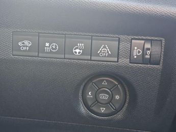 Citroen e-C4 50kWh Shine Auto 5dr