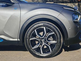 Citroen e-C4 50kWh Shine Auto 5dr