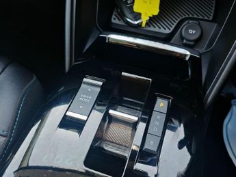 Citroen e-C4 50kWh Shine Auto 5dr