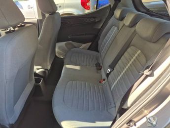 Hyundai i10 1.0 MPi Premium 5dr Auto