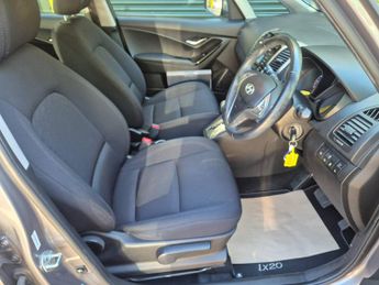 Hyundai ix20 1.6 Active 5dr Auto