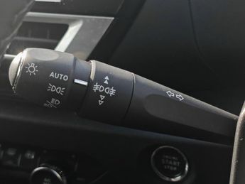 Citroen e-C4 50kWh Shine Auto 5dr