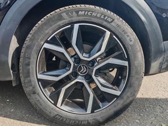 Citroen e-C4 50kWh Shine Auto 5dr