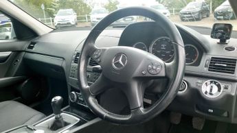 Mercedes-Benz C Class C200 CDI BlueEFFICIENCY Executive SE 4dr