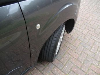 Ford Tourneo-courier 1.0 EcoBoost Zetec 5dr  Just Been Serviced New Timing Belt Satna