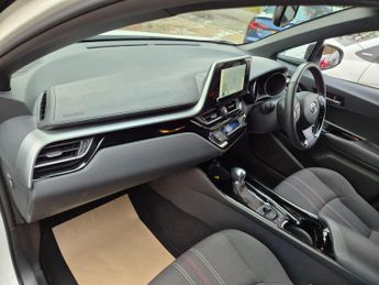 Toyota C-HR 1.8 Hybrid GR Sport 5dr CVT
