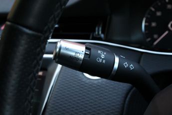 Land Rover Range Rover Evoque 2.0 D180 R-Dynamic S Auto 4WD Euro 6 (s/s) 5dr
