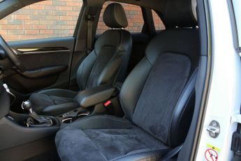 Audi Q3 2.0 TFSI Black Edition S Tronic quattro Euro 6 (s/s) 5dr