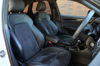 Audi Q3 2.0 TFSI Black Edition S Tronic quattro Euro 6 (s/s) 5dr