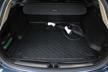 Volvo V60 2.0 T6 Recharge PHEV Inscription 5dr AWD Auto