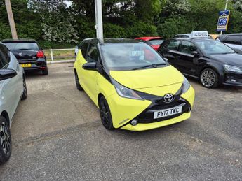 Toyota AYGO 1.0 VVT-i X-Cite 2 5dr x-shift