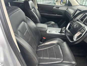 SsangYong Rexton REXTON ULTIMATE AUTO