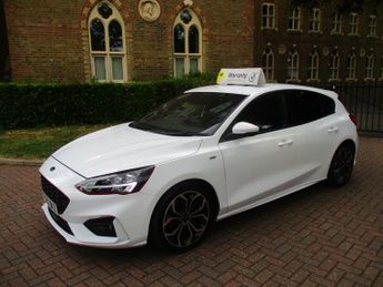 Ford Focus 1.0 EcoBoost 125 ST-Line X 5dr Auto SH Nav Bluetooth Alloys