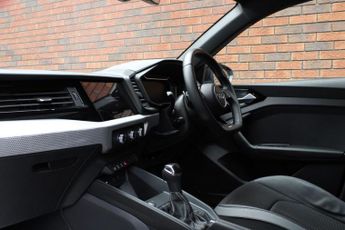 Audi A1 1.5 TFSI 35 Black Edition Sportback S Tronic Euro 6 (s/s) 5dr