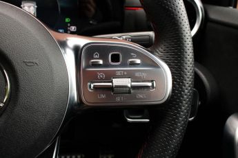 Mercedes-Benz A Class 1.5 A180d AMG Line 7G-DCT Euro 6 (s/s) 5dr