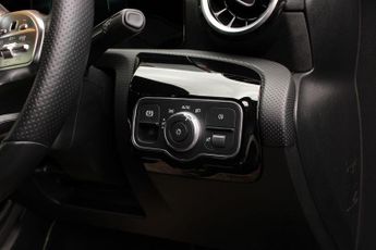 Mercedes-Benz A Class 1.5 A180d AMG Line 7G-DCT Euro 6 (s/s) 5dr