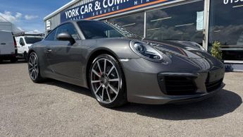 Porsche 911 S 2dr PDK