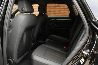 Audi Q3 2.0 TDI 35 S line S Tronic Euro 6 (s/s) 5dr