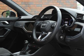 Audi Q3 2.0 TDI 35 S line S Tronic Euro 6 (s/s) 5dr