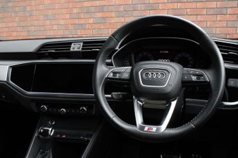 Audi Q3 2.0 TDI 35 S line S Tronic Euro 6 (s/s) 5dr