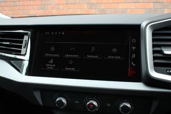 Audi A1 1.0 TFSI 25 Sport Sportback S Tronic Euro 6 (s/s) 5dr