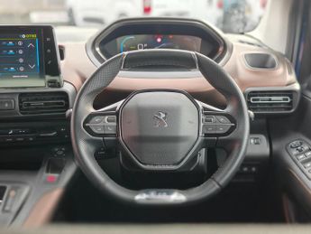 Peugeot e-Rifter 50kWh GT Standard MPV 5dr Electric Auto (7.4kW Charger) (136 ps)