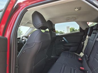 Citroen e-C4 50kWh Shine Plus Auto 5dr (7.4kW Charger)