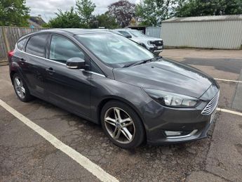 Ford Focus 1.0 EcoBoost 125 Titanium 5dr