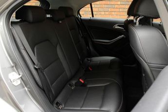 Mercedes-Benz A Class 1.5 A180d Sport (Executive) 7G-DCT Euro 6 (s/s) 5dr