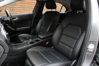 Mercedes-Benz A Class 1.5 A180d Sport (Executive) 7G-DCT Euro 6 (s/s) 5dr