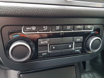 Volkswagen Tiguan 2.0 TDi BlueMotion Tech Match 5dr DSG
