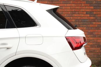 Audi Q5 2.0 TFSIe 50 S line S Tronic quattro Euro 6 (s/s) 5dr 17.9kWh