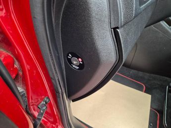 Kia Venga 1.6 2 5dr Auto