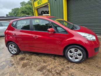 Kia Venga 1.6 2 5dr Auto