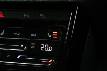Volkswagen T-Roc 1.5 TSI R-Line DSG Euro 6 (s/s) 5dr