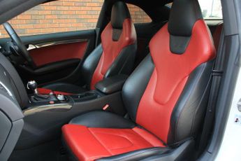 Audi S5 3.0 TFSI V6 Black Edition S Tronic quattro Euro 6 (s/s) 2dr